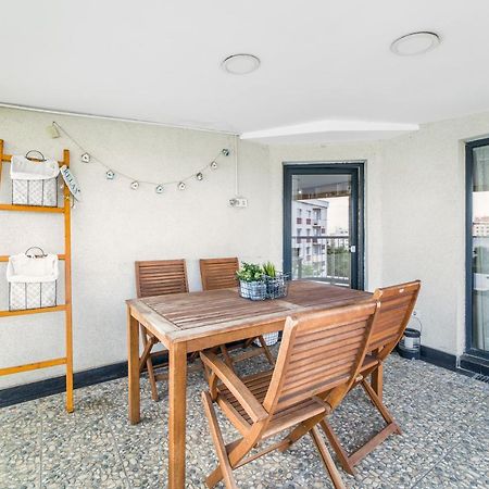 Exclusive Apartment Studentski Grad София Екстериор снимка