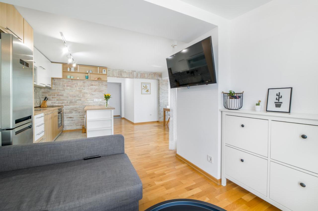 Exclusive Apartment Studentski Grad София Екстериор снимка